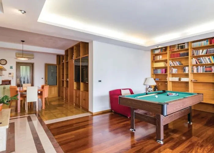 Veruda By Guide Vila *