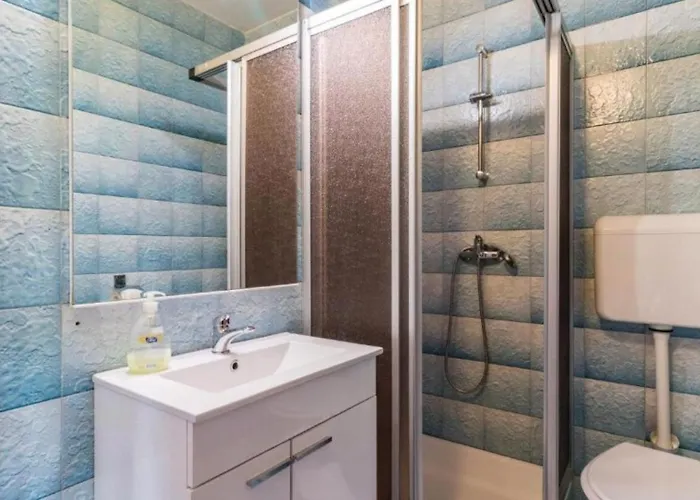 Veruda By Guide * 풀라